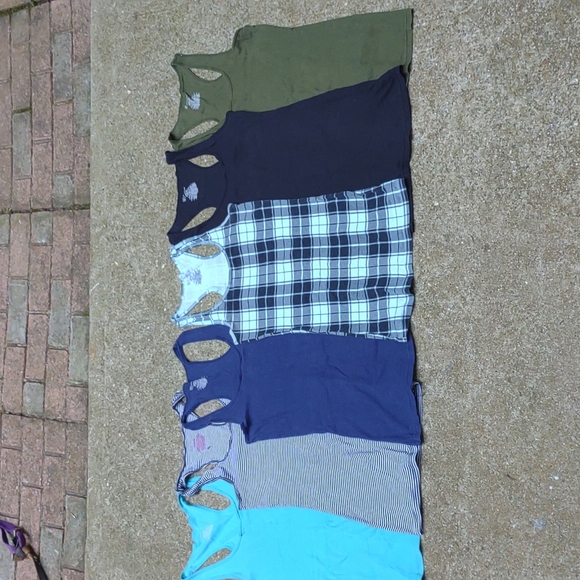 🦋🏵️🦋7 × NOBO Racer back tanks size L - Picture 2 of 9